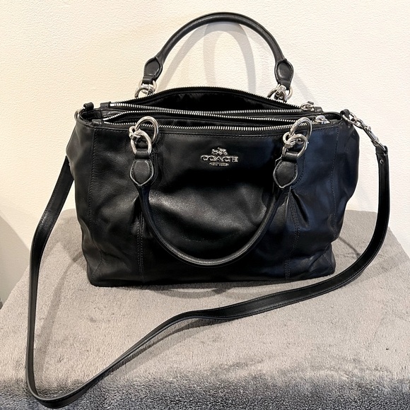 COACH Collette | Black Leather | Convertible Carryall handbag | F33447 - Picture 3 of 9
